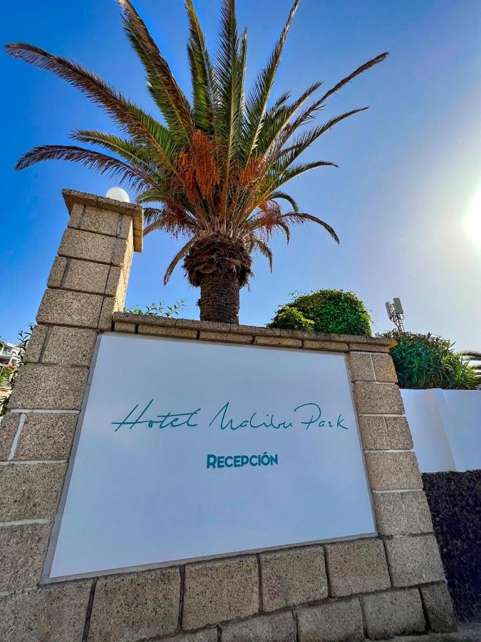 Malibu Park Apartments Sol Адехе Екстериор снимка