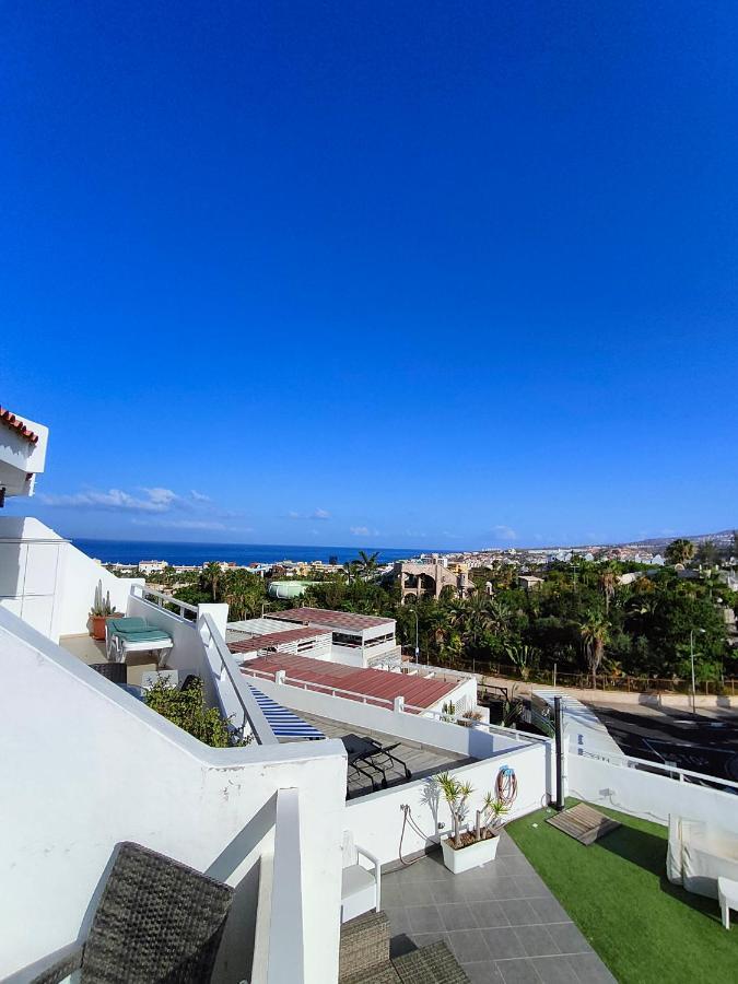 Malibu Park Apartments Sol Адехе Екстериор снимка